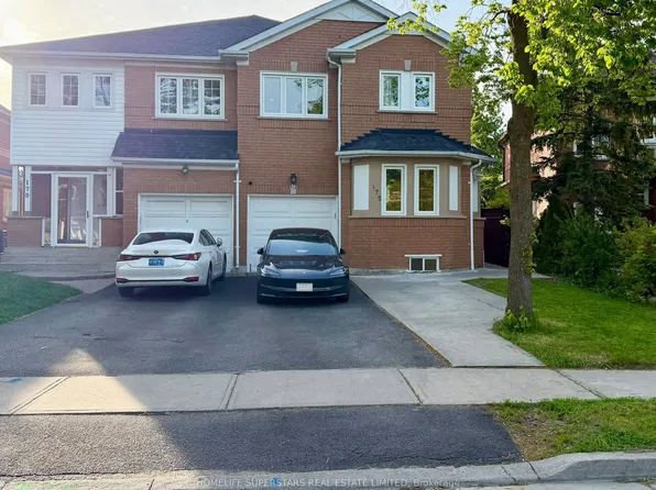 172 Rainforest Dr N, Brampton, ON L6R 1A4