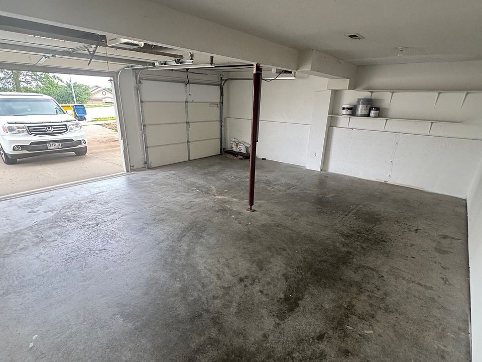 1st image of 1426 Galway Ct