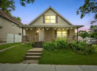 327 N Broadway St, Joliet, IL 60435