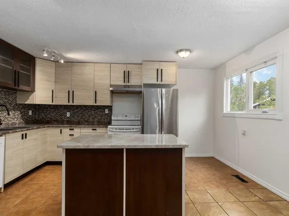 156 SW Rock Bay, Wood Buffalo, AB T9K 1B2