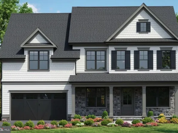 7610 Newmarket Dr, Bethesda, MD 20817