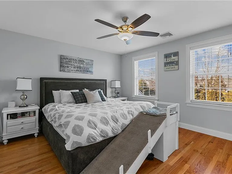24 Randolph Way — Photo 20