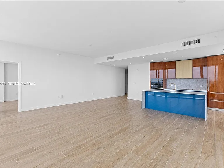 2678 Tigertail Ave #1001 — Photo 3