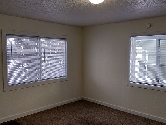 2nd image of 723 S West St