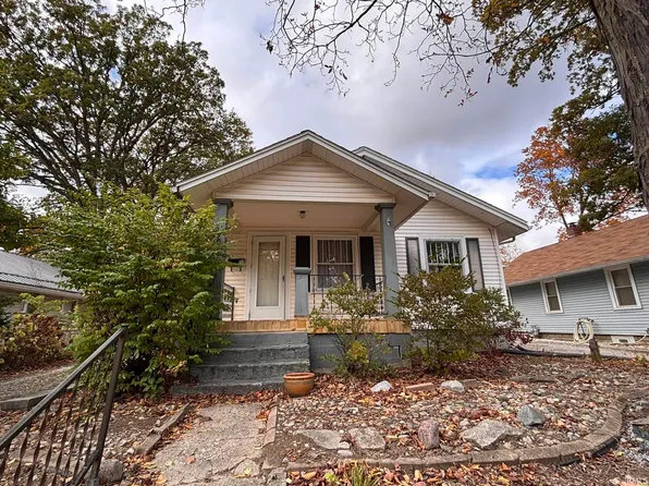 2409 Poinsette Dr, Fort Wayne, IN 46808