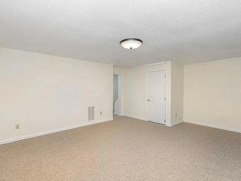 1140 Villa Green Ct — Photo 22