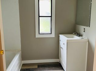 601 W Vinegar Valley Rd, Friendsville, TN 37737