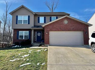 50 Charmalee Dr, Amelia, OH 45102