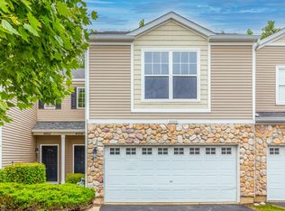 4006 Marble Ct, Aurora, IL 60504