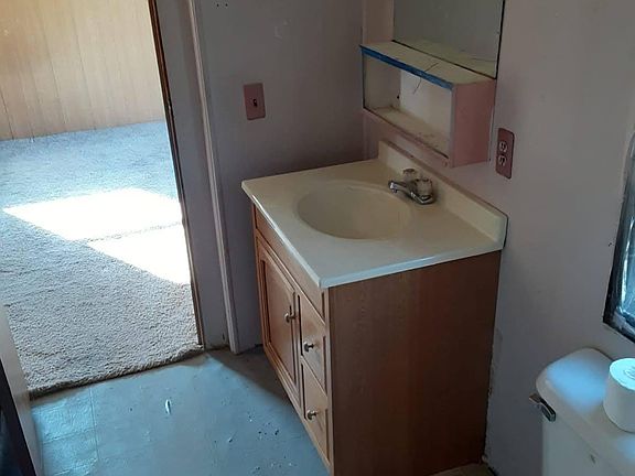 3rd image of 200 N Pine St