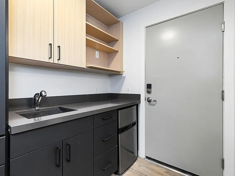 Karsti Apartments — Photo 20