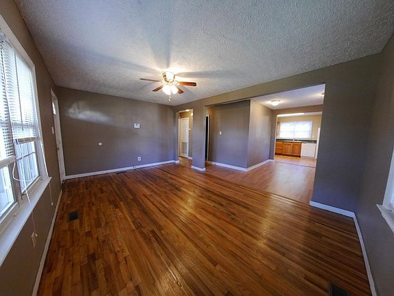 4th image of 437 Cedar Ave