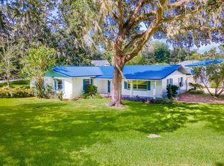 680 Stewart Dr, New Smyrna Beach, FL 32168