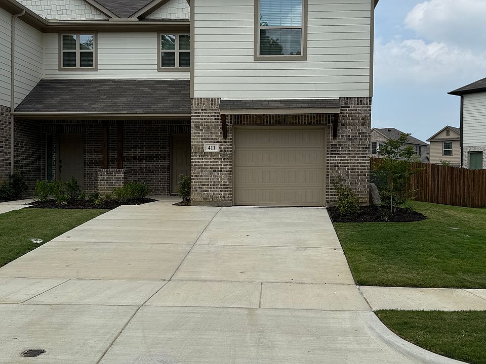 1st image of 411 Saddle Ln #411