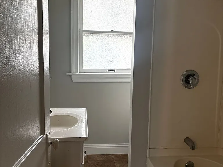 2179 Edgewood Rd — Photo 19