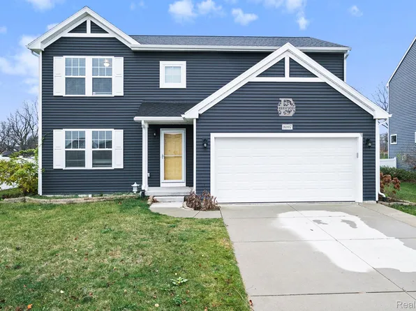 16007 Bedington Dr, Linden, MI 48451