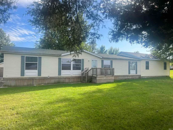 2032 S 950 W, Andrews, IN 46702