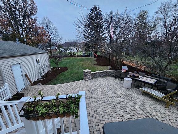 2nd image of 221 Holly Ave