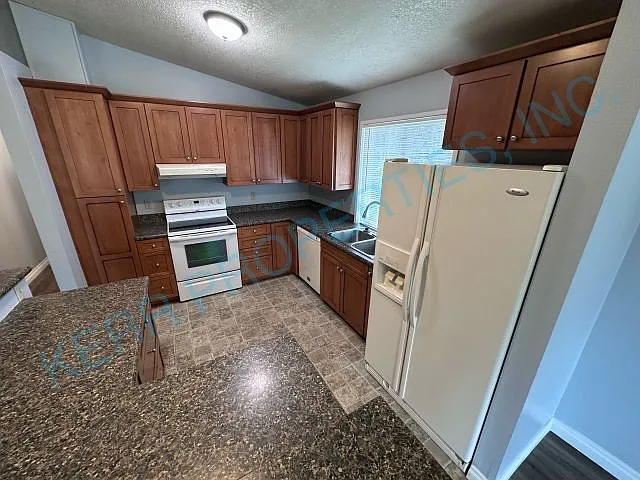 23010 SE Naomi Ct — Photo 8