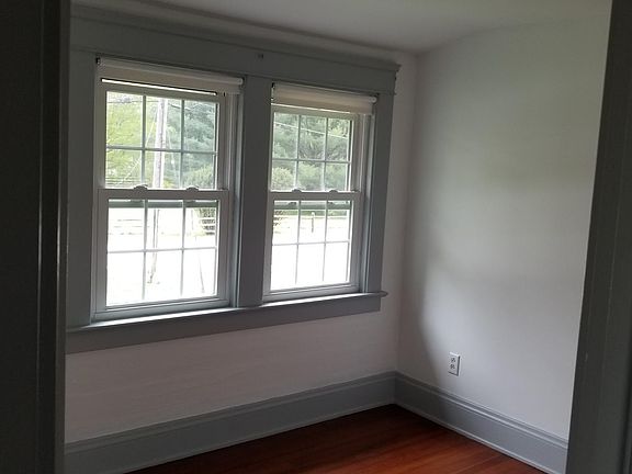 2nd image of 9444 Smith Rd #9444