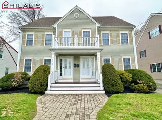 209 Grove St #1, Waltham, MA 02453