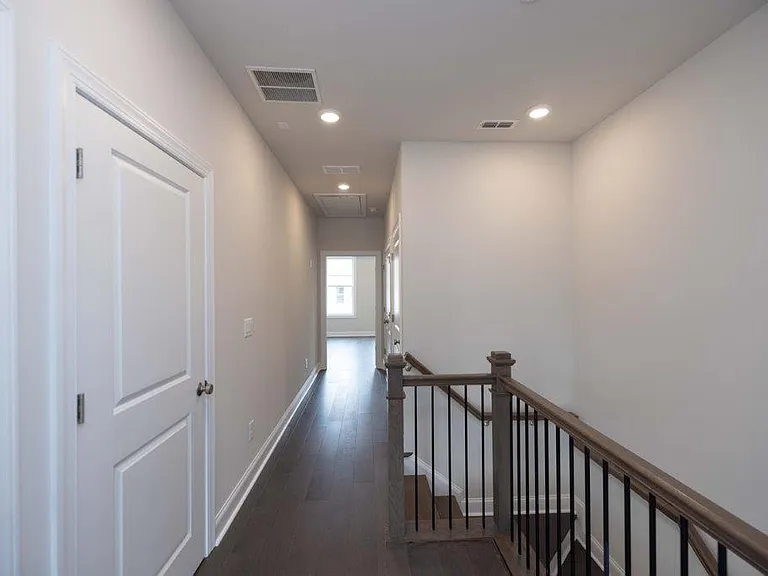 616 Goldsmith Ct — Photo 30