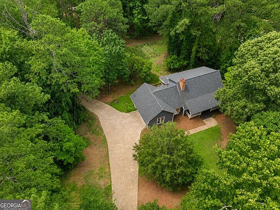 2nd image of 280 Wilson Dr