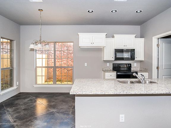 2nd image of 5010 Hawken St