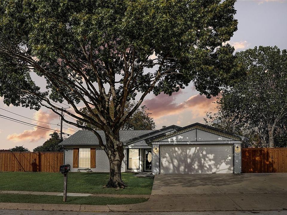 1st image of 724 Meadowdale Dr