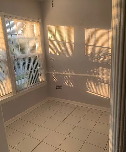 1304 W Alameda Ave — Photo 6