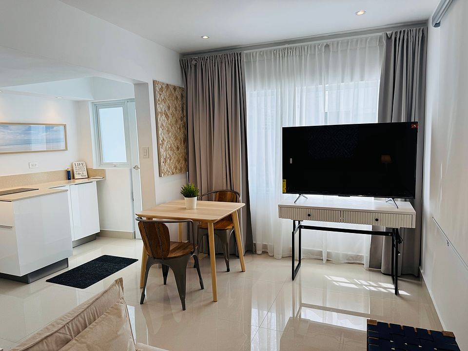 1st image of 53 Calle A #A