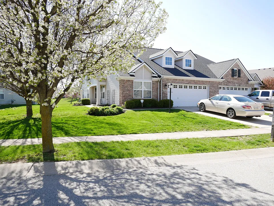 16841 Loch Cir #1