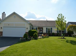 85 Blackberry Trl, Aurora, IL 60506