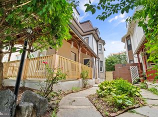 302 W Earlham Ter, Philadelphia, PA 19144