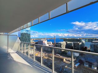 28 Freeland St #1710, Toronto, ON M5E 1L7