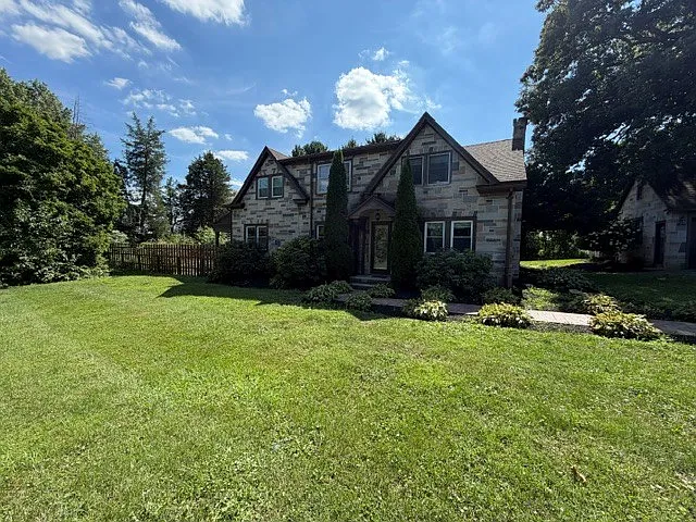 4150 Bull Rd