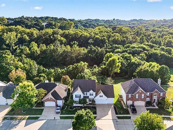 2nd image of 2469 Clarjon Dr