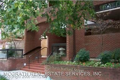 2nd image of 900 N Stafford St APT 1011