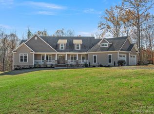 810 Sutton Spring Rd, York, SC 29745