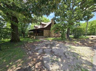 314 E Webb St, Mountain View, AR 72560