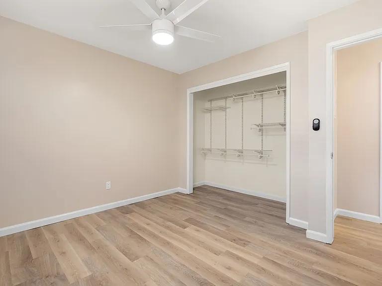 5353 Olmeda Ave — Photo 31