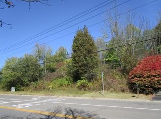 1040 Hooper Rd, Endicott, NY 13760