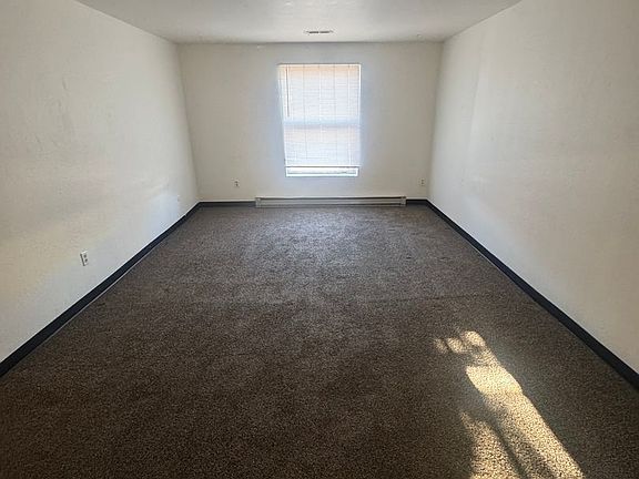 4th image of 111 1/2 E Evans Ave #0