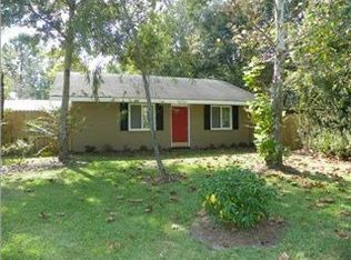 2105 Riverside Dr, Mobile, AL 36605