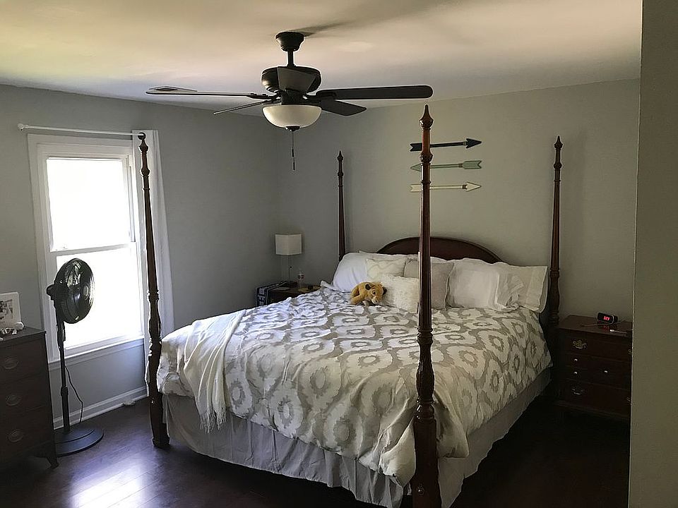2nd image of 4878 Cold Creek Ln