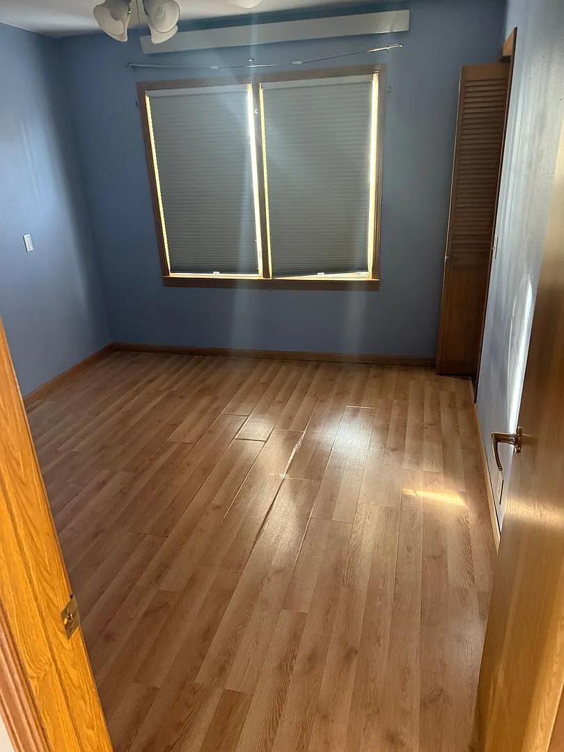 2 bed 1 bath house — Photo 4