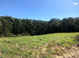 Oak Rd, Jamestown, TN 38556