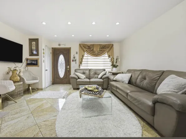 1372 East 66th Street image 7 of 15