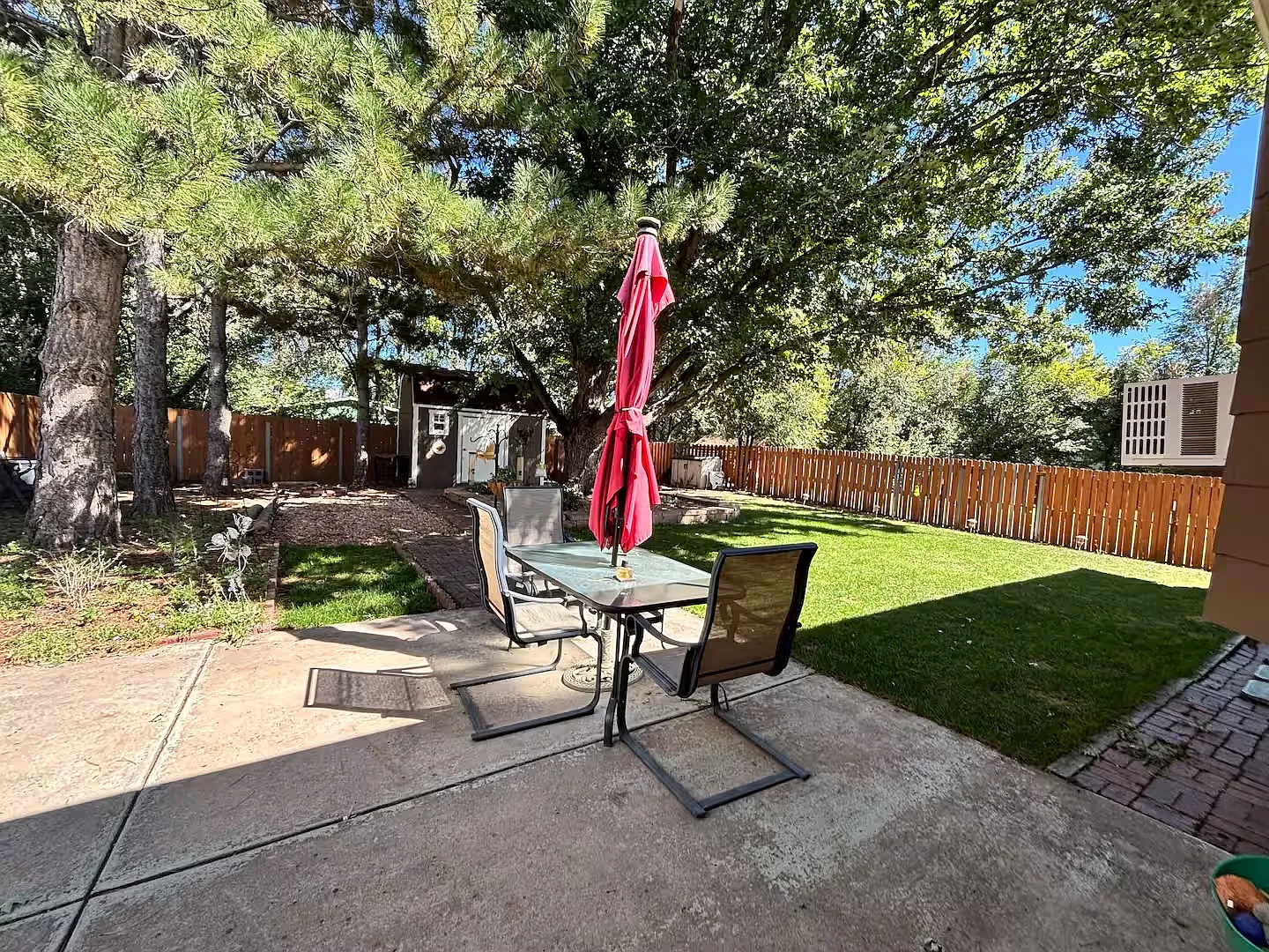 3 bed, 1844 sqft, $2,600 — Photo 2