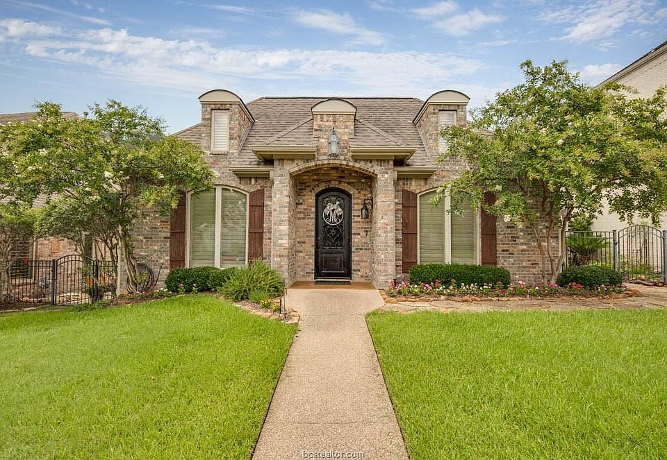 1st image of 4711 Stonebriar Cir